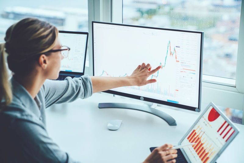 Rapid access to large databases is key to profitability